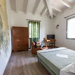 Saranto, Maison Du Charme - La Tua Oasi Nel Dell'emilia 3* Carpi
