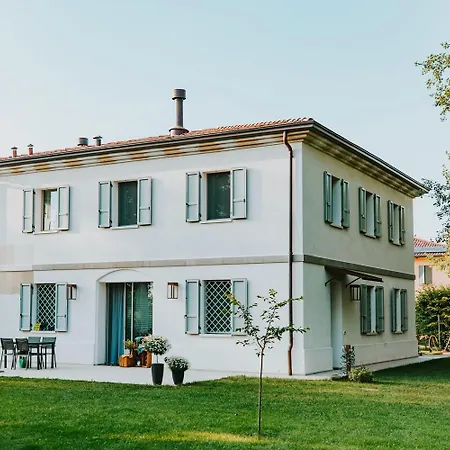 Saranto, Maison Du Charme - La Tua Oasi Nel Dell'emilia Pensionat 3*